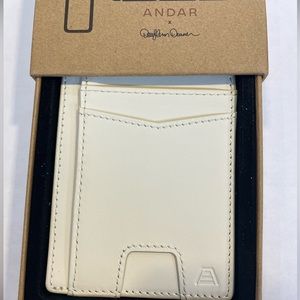 The denner Andar wallet